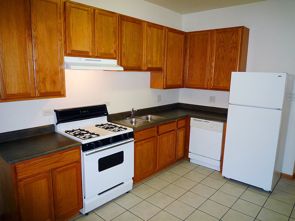 1st image of 2930 W Shakespeare Ave #1