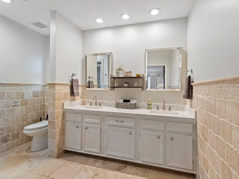 623 Hickory Ridge Dr — Photo 20