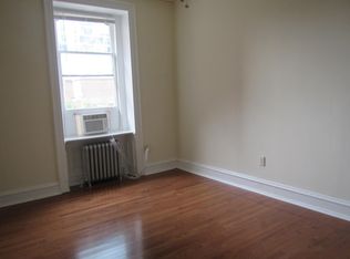 107 S 21st St #3F, Philadelphia, PA 19103