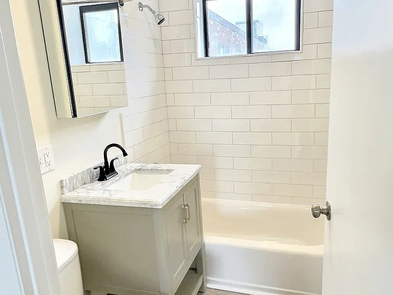 1027 Commonwealth Ave #24 — Photo 5