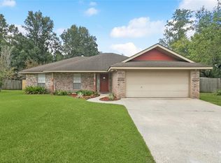 700 S Lake Verret Ct, Slidell, LA 70461