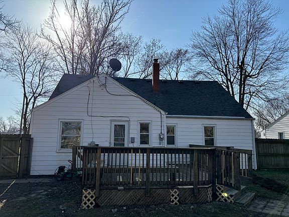 3rd image of 1203 Eastgate Rd