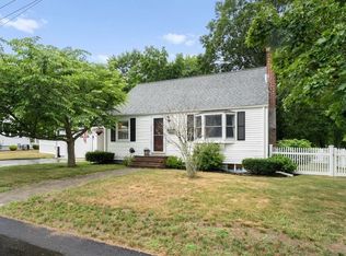 144 Donnellan Cir, Weymouth, MA 02191