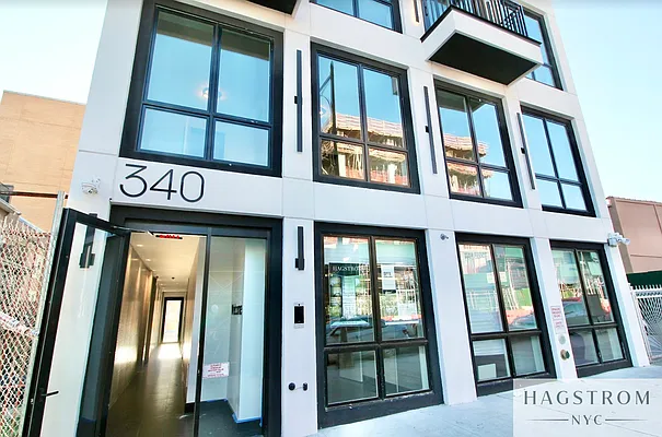 Rented by Hagstrom Management Inc | media 32