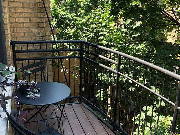 4th image of 4936 1/2 N Winthrop Ave #3E