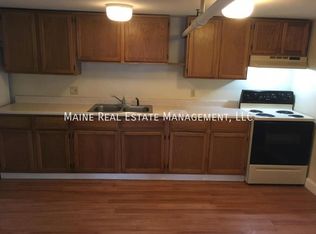 2412 Western Ave APT E, Newburgh, ME 04444