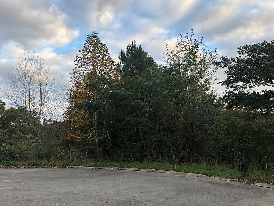 2nd image of 0 Burl Oaks Dr NE #14