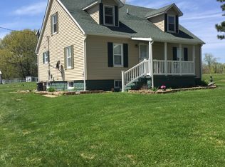 22241 Pine Ln, Jerseyville, IL 62052