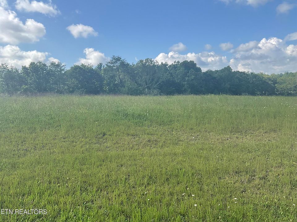2nd image of Estate Loop Trl