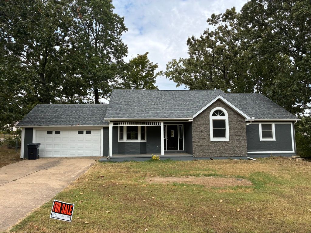 2303 Howard Ave - Property Image