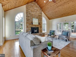 106 Golf Ct, Stevensville, MD