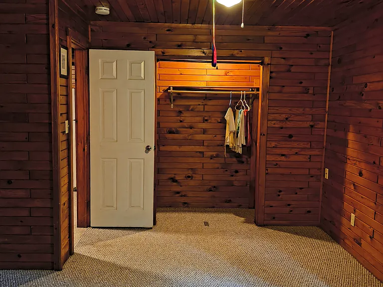 373 Hancock Pond Rd — Photo 3