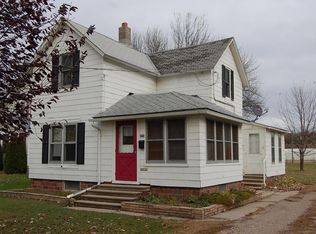 582 Gravel Rd, Montevideo, MN 56265