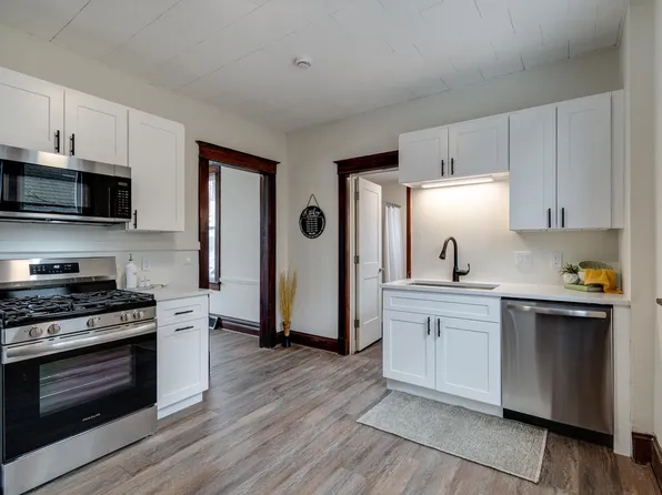 616 S Page St, Stoughton, WI 53589