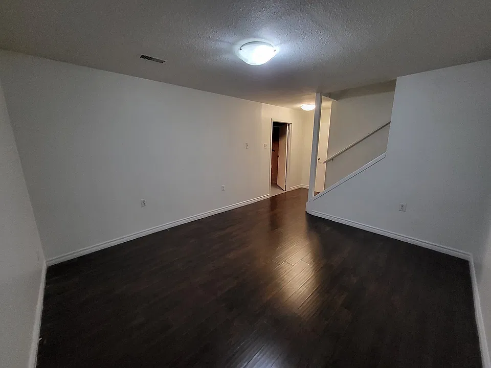 81 Eagen Dr #31