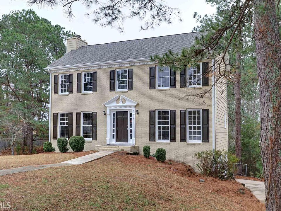 1st image of 412 Honey Creek Ct SE