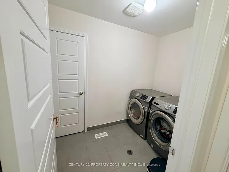 40 Leblanc Cres — Photo 22