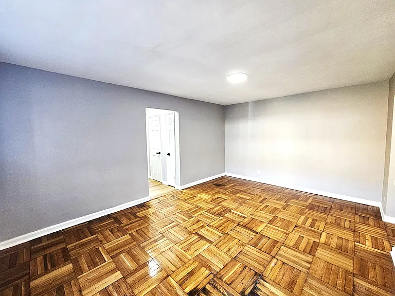 1282 Clinton Ave #3 — Photo 3