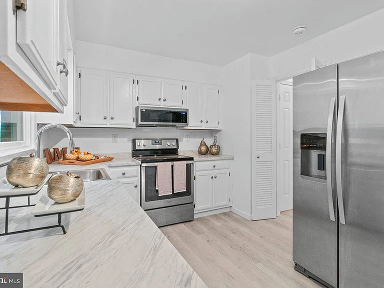 322 Harlan Sq #A-2 — Photo 15