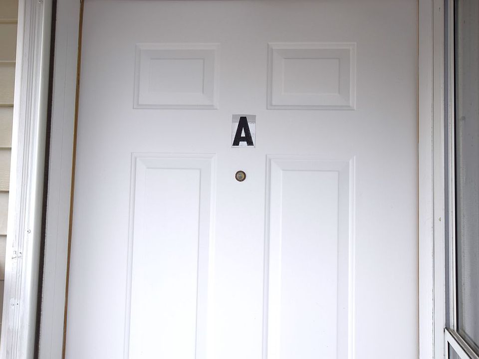 1st image of 13 SE 2nd St #A