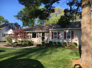 820 N Charles St, Shelbyville, IL 62565