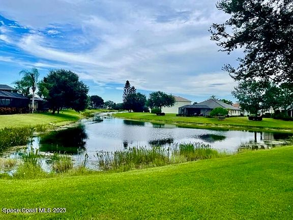 3rd image of 3871 Chardonnay Dr