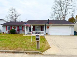 112 Aaron Dr, South Pt, OH 45680