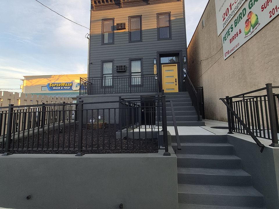 1st image of 6720 Kennedy Blvd W #1-2