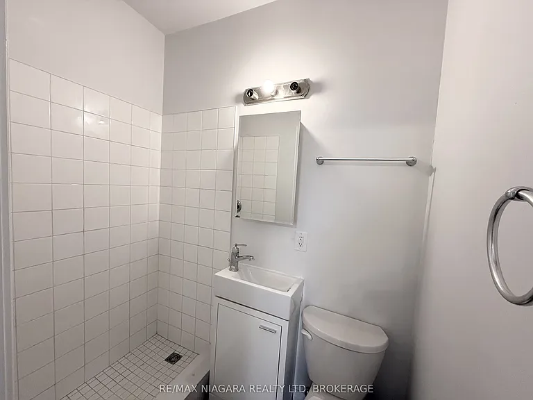 4711 River Rd #4 — Photo 13