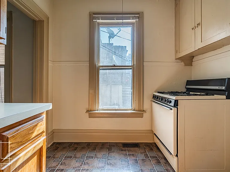 35 Lundy St. — Photo 26