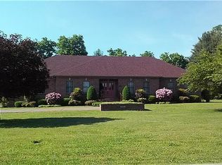 3001 General Forrest Dr, Columbia, TN 38401