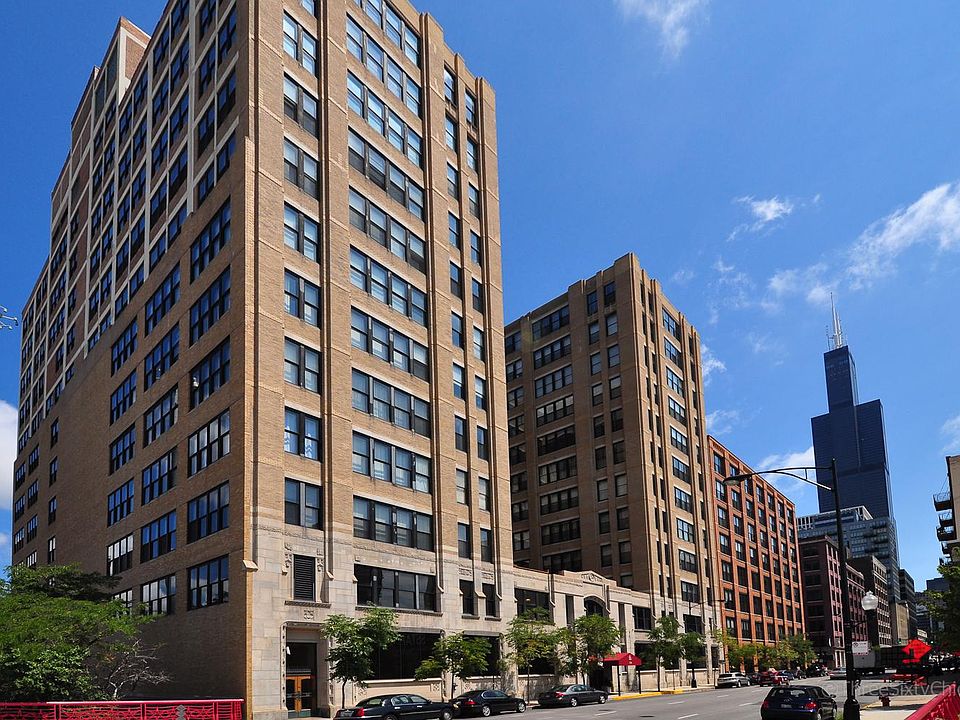 1st image of 726 W Jackson Blvd #708