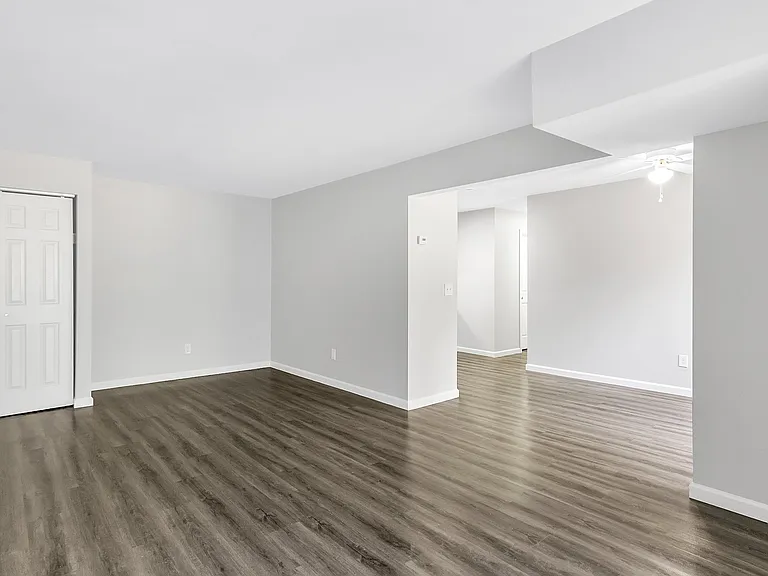 1221 Colony Ln #218 — Photo 35