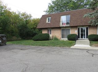 4717 Gull Rd APT 45, Lansing, MI 48917