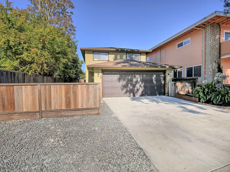 127 Walti St — Photo 22