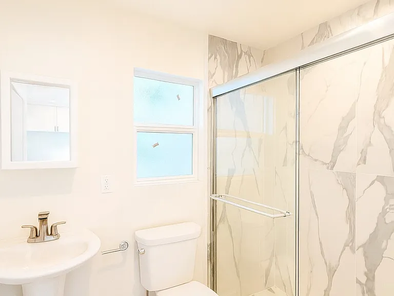 1474 S Wooster St #3/4 — Photo 3