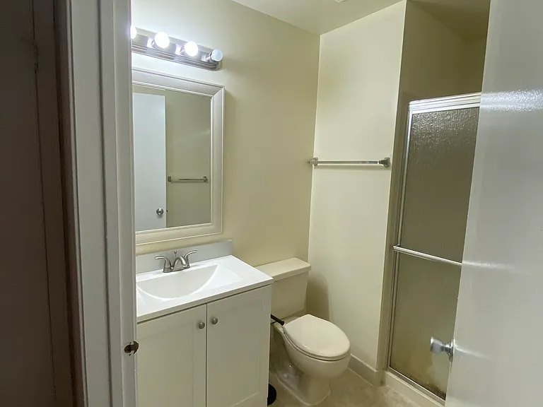 269 Kempsey Dr — Photo 25