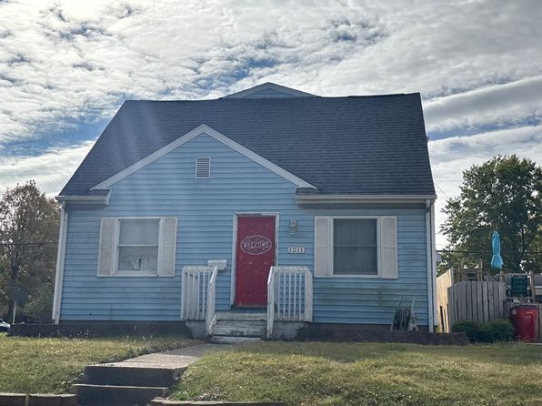 1211 W Springfield Ave