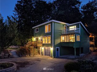 4728 NE 204th St, Lake Forest Park, WA 98155