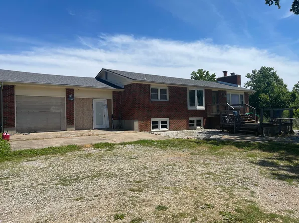 3601 E Thomas Hill Rd, Sturgeon, MO 65284