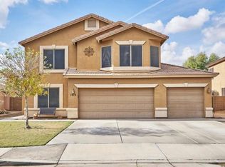 1474 S Palomino Creek Dr, Gilbert, AZ 85296