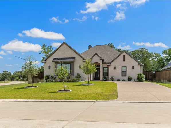 1701 Kerr Valley Ln, College Station, TX 77845
