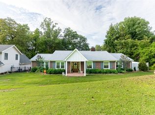 103 Riggs Dr, Clemson, SC 29631