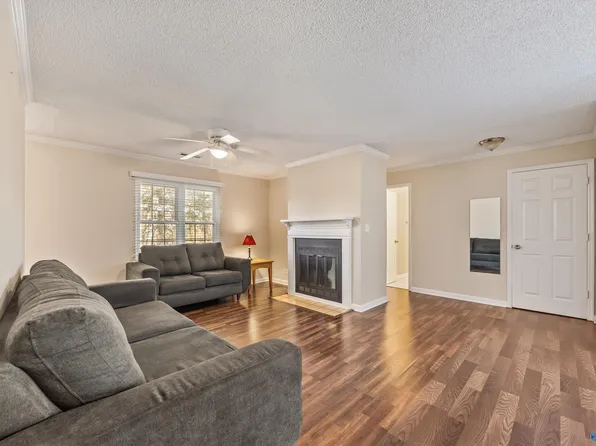 1004 Stones Throw Dr NW, Huntsville, AL 35806