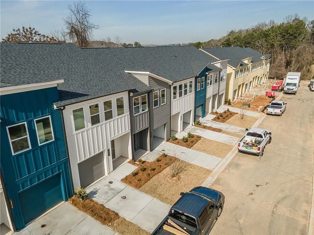 3 bed, 2.5 bath, 1464 sqft, $2,800 — Photo 4