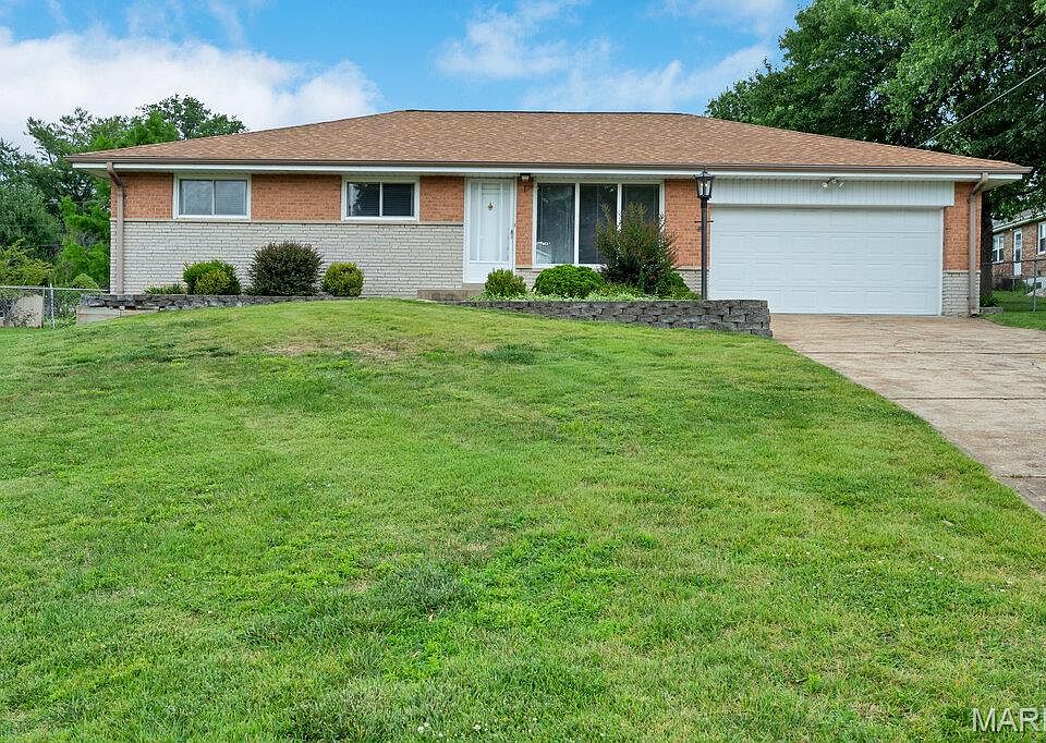 1st image of 10629 Knollside Cir