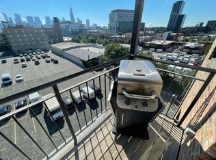 355 N Laflin St #506, Chicago, IL 60607