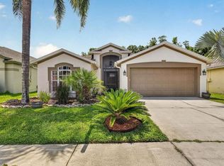 29454 Crossland Dr, Zephyrhills, FL 33543