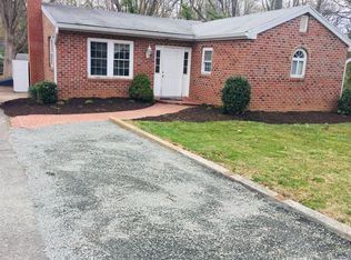 4908 Cherokee Ave, Alexandria, VA 22312