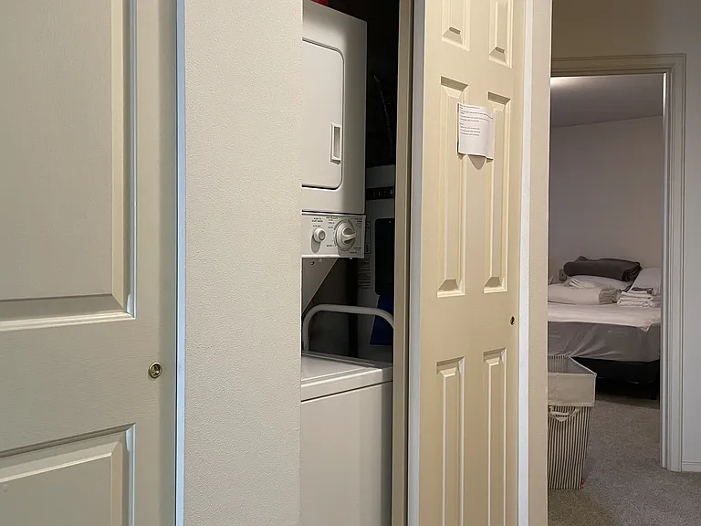 5261 Brooklyn Ave NE #202 — Photo 9